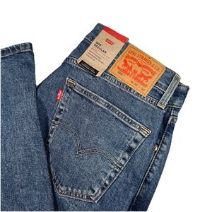 NWT Levi's Men's 505 Denim Jeans 32x30 Medium Wash